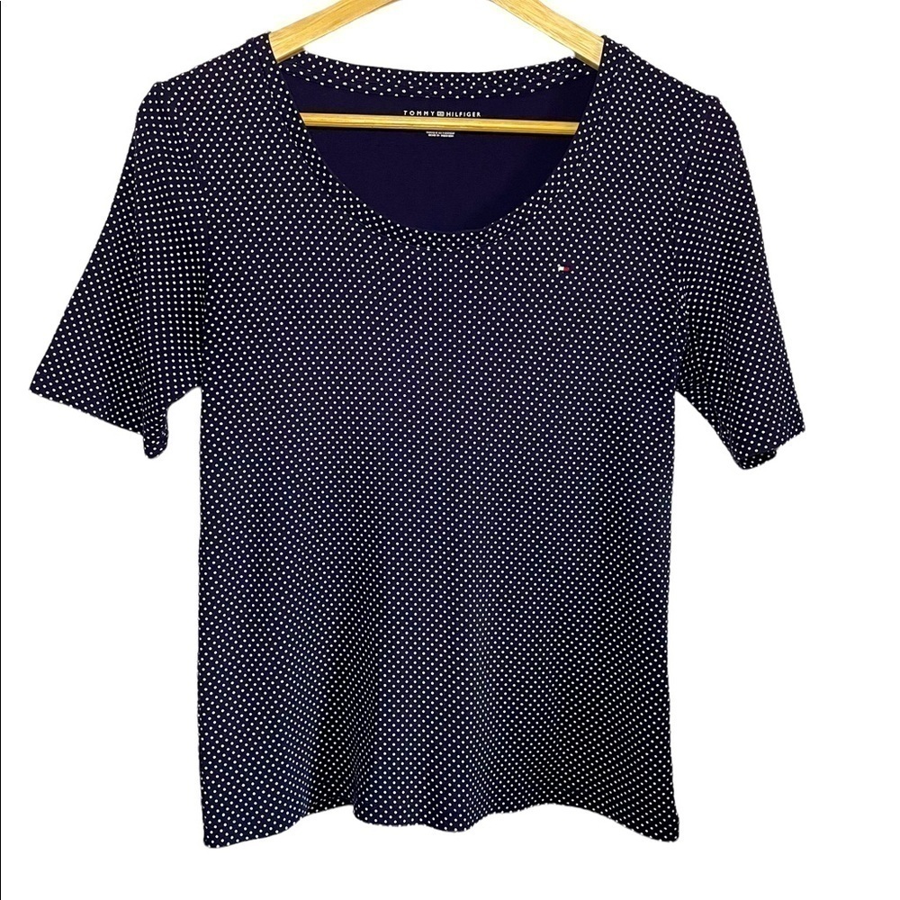Tommy Hilfiger Women’s Round Neck polka dot navy blue and white shirt sleeve tee